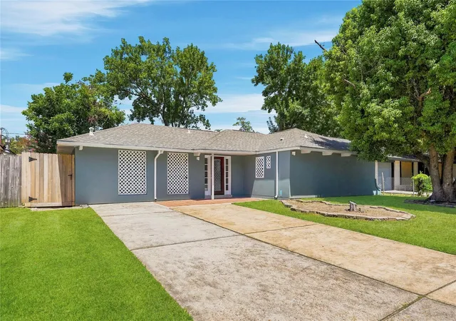 Photo 1 of Single family home for sale at 5111 Debeney Dr, Houston, TX 77039 | MLS# 55310084 | Listing updated on 2026-09-11