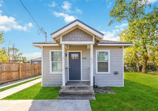 Photo 3 of Multi family home for sale at 3810 Rawley St, Houston, TX 77020 | MLS# 45773508 | Listing updated on 2026-08-22