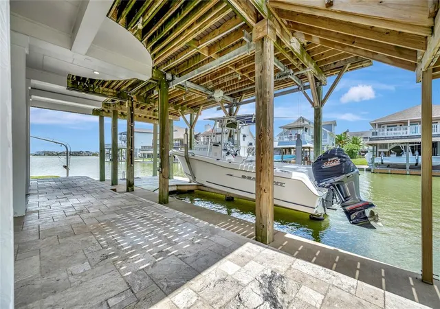 47th image of 1303 Outrigger, Galveston, TX 77554 | MLS# 39329427