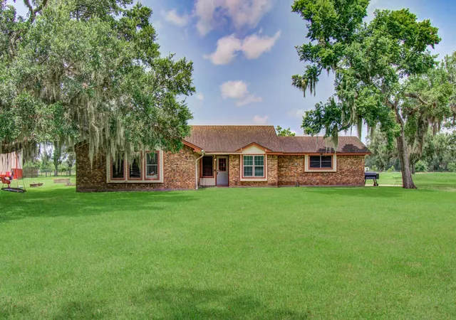2nd image of 7594 County Road 684c, Sweeny, TX 77480 | MLS# 21527523