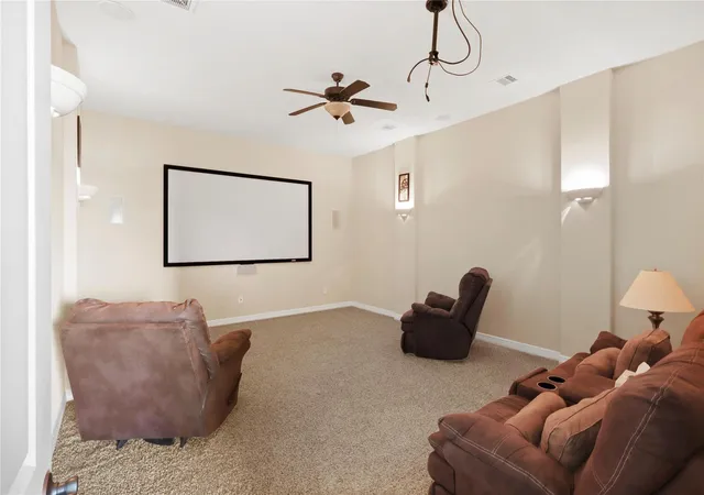 Photo 4 of Single family home for sale at 6311 Redfish Reef Dr, Beach City, TX 77523 | MLS# 41611036 | Listing updated on 2026-09-01