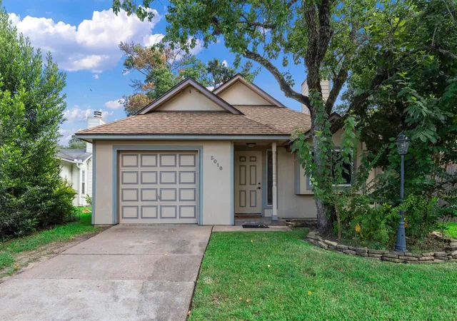 Photo 1 of Sale Pending at 5010 Deer Point Dr, Spring, TX 77389 | MLS# 53923149 | Listing updated on 2026-08-27