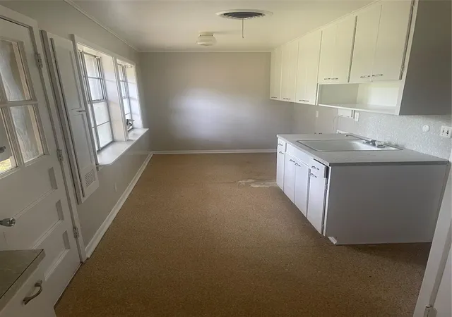 19th image of 911 Roberts St, El Campo, TX 77437 | MLS# 67392675