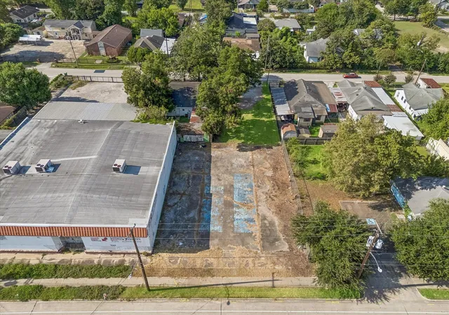 Photo 1 of Land for sale at 7003 Lyons Ave, Houston, TX 77020 | MLS# 15454983 | Listing updated on 2026-08-24