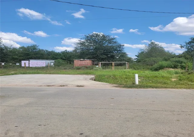Photo 1 of Land for sale at 1153 County Road 3556, Cleveland, TX 77327 | MLS# 40222090 | Listing updated on 2026-09-08