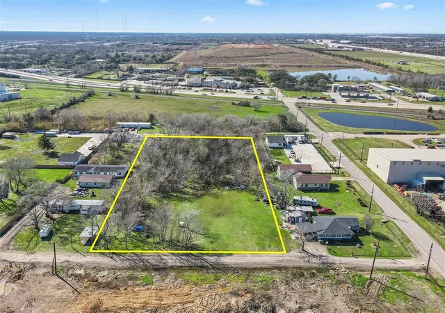 Photo 1 of Land for sale at 0 Riley St, Houston, TX 77047 | MLS# 30091150 | Listing updated on 2026-08-24