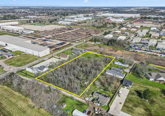 Photo 3 of Land for sale at 0 Riley St, Houston, TX 77047 | MLS# 30091150 | Listing updated on 2026-08-24