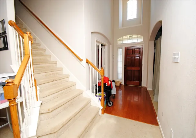 2nd image of 1202 Reams Ct, Fresno, TX 77545 | MLS# 48328789