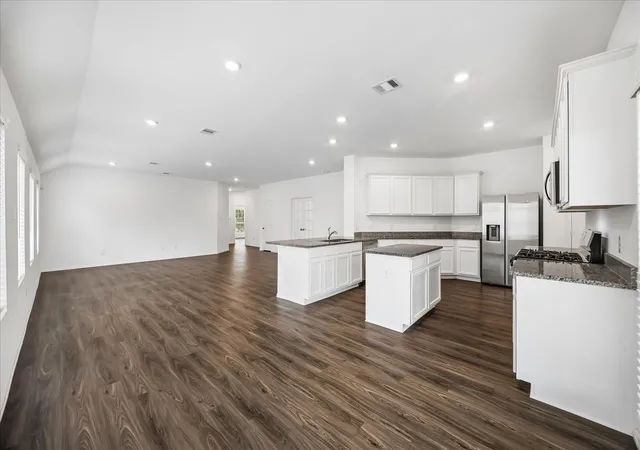 3rd image of 5232 Pine Pass Dr, Richmond, TX 77469 | MLS# 43835374