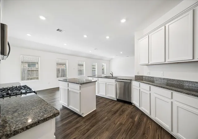 5th image of 5232 Pine Pass Dr, Richmond, TX 77469 | MLS# 43835374