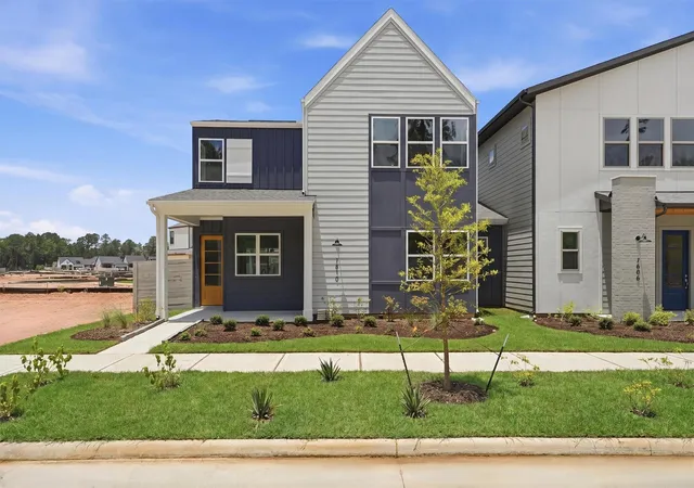 Photo 1 of Sale Pending at 7810 Longhorn Ballroom Dr, Montgomery, TX 77316 | MLS# 85166789 | Listing updated on 2026-09-24