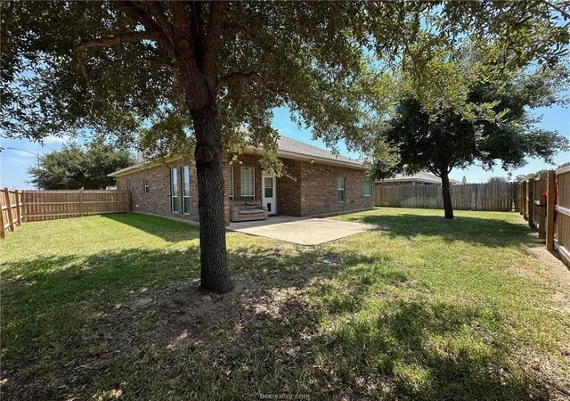 14th image of 1027 Emerald Dove Ave, College Station, TX 77845 | MLS# 68391188
