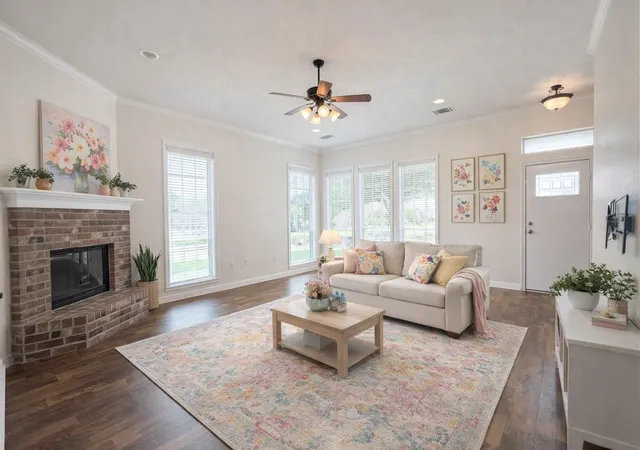 2nd image of 1027 Emerald Dove Ave, College Station, TX 77845 | MLS# 68391188