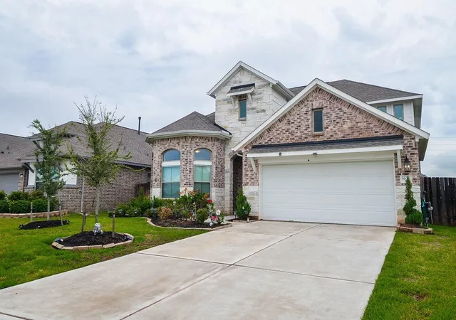 Photo 2 of Single family home for sale at 8626 Winters Edge Rd, Richmond, TX 77407 | MLS# 87856606 | Listing updated on 2026-06-27