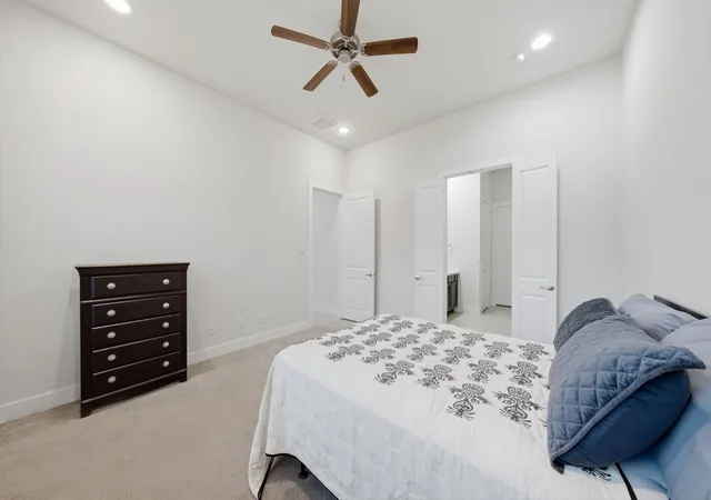 5th image of 118 N Hutcheson St, Houston, TX 77003 | MLS# 57047567