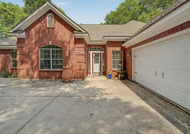 Photo 3 of Single family home for sale at 22873 Zambesi Dr, Porter, TX 77365 | MLS# 55668009 | Listing updated on 2026-05-29