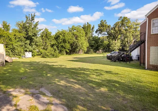 Photo 4 of Land for sale at 5151 Martin Luther King Blvd, Houston, TX 77021 | MLS# 53973071 | Listing updated on 2026-09-02