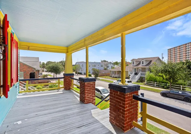 Photo 3 of Single family home for sale at 2118 Ave K, Galveston, TX 77550 | MLS# 31587646 | Listing updated on 2026-09-09