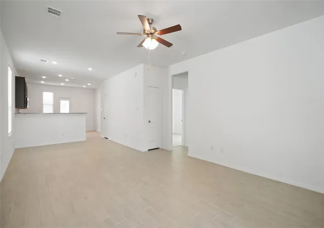 Photo 3 of Single family home for sale at 25707 Northpark Palm Dr, Porter, TX 77365 | MLS# 33122750 | Listing updated on 2026-04-22