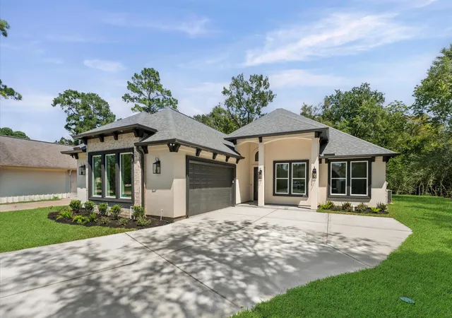 Photo 1 of Single family home for sale at 40 Stanford Ct, Montgomery, TX 77356 | MLS# 16275147 | Listing updated on 2026-07-17