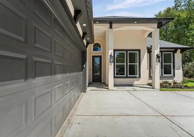 Photo 3 of Single family home for sale at 40 Stanford Ct, Montgomery, TX 77356 | MLS# 16275147 | Listing updated on 2026-07-17