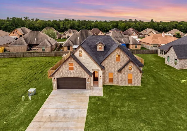 Homes for sale in Beaumont, TX | 8135 Birkdale Dr, Beaumont, TX 77707 | MLS# 96079506