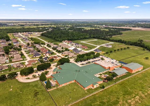 Homes for sale in Beaumont, TX | 8135 Birkdale Dr, Beaumont, TX 77707 | MLS# 96079506