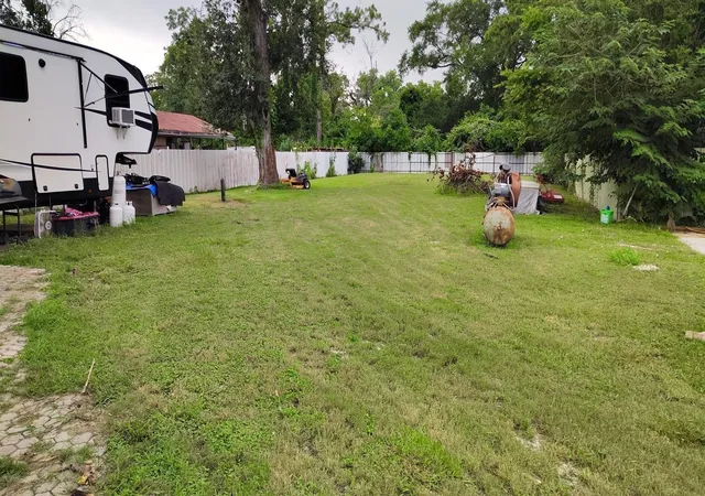 Photo 2 of Land for sale at 7445 Laura Koppe Rd, Houston, TX 77028 | MLS# 2737625 | Listing updated on 2026-08-24