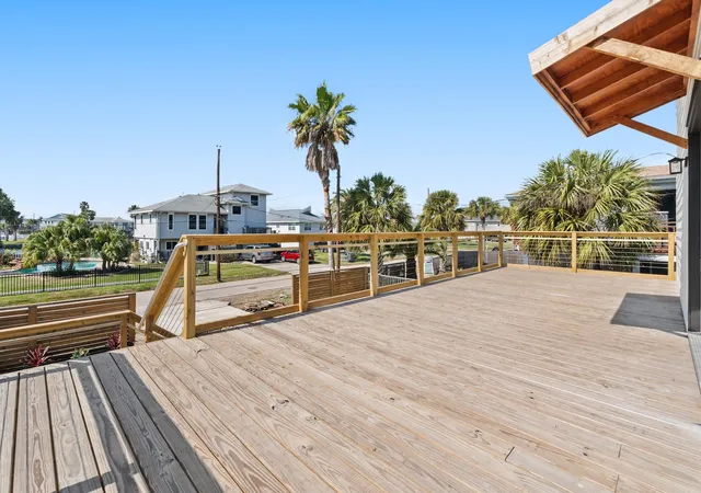 Homes for sale in Jamaica Beach, TX | 16623 Jamaica Cove Rd, Jamaica Beach, TX 77554 | MLS# 54523404