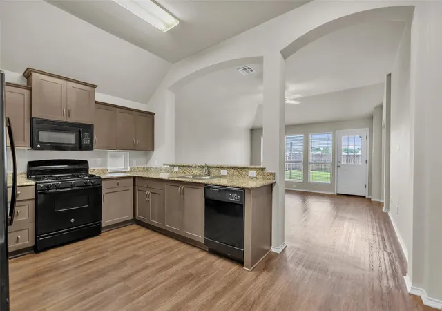 Photo 3 of Single family home for sale at 5245 Sagewood Dr, College Station, TX 77845 | MLS# 2514453 | Listing updated on 2026-09-06