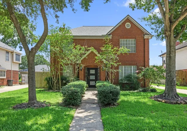Homes for sale in Stafford, TX | 211 Aberdeen St, Stafford, TX 77477 | MLS# 91849154