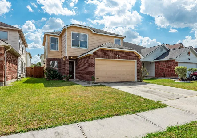 2nd image of 11818 Eagle Island Ln, Houston, TX 77034 | MLS# 11102510