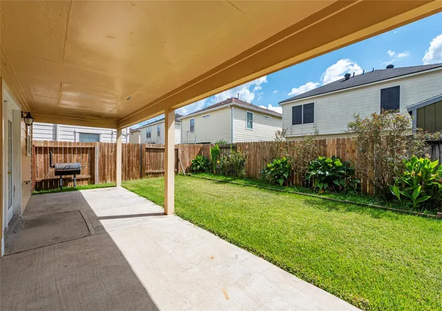 5th image of 11818 Eagle Island Ln, Houston, TX 77034 | MLS# 11102510