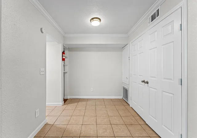 Homes for sale in Houston, TX | 6161 Reims Rd #304, Houston, TX 77036 | MLS# 37028733