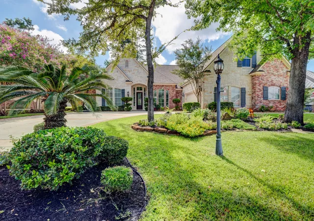 Photo 1 of Single family home for sale at 40 W Oaks Ct, Montgomery, TX 77356 | MLS# 91628970 | Listing updated on 2026-09-07