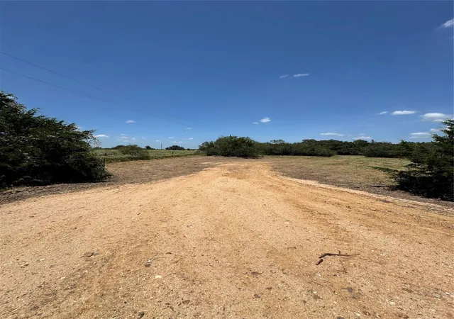 2nd image of 4565 Kubenka, Flatonia, TX 78941 | MLS# 34381316