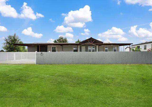 4th image of 1964 Road 5723, Cleveland, TX 77327 | MLS# 69604890