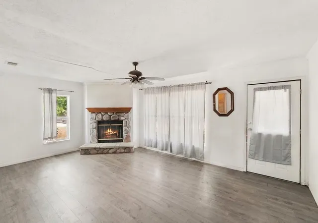 5th image of 1026 Beach Vw, Seven Points, TX 75143 | MLS# 8469388
