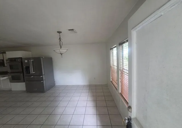 Photo 3 of Single family home for sale at 12522 Berry Laurel Ln, Houston, TX 77014 | MLS# 70926851 | Listing updated on 2026-09-25