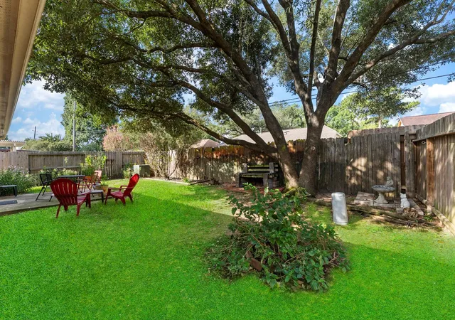 Photo 4 of Single family home for sale at 19807 N Villages Of Bridgestone Ln, Spring, TX 77379 | MLS# 24823696 | Listing updated on 2026-09-01