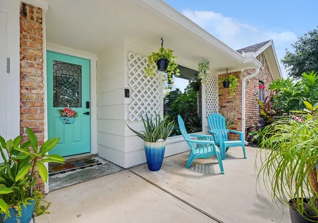 Photo 1 of Single family home for sale at 5003 Meadow Lark Ln, Dickinson, TX 77539 | MLS# 57520276 | Listing updated on 2026-09-11