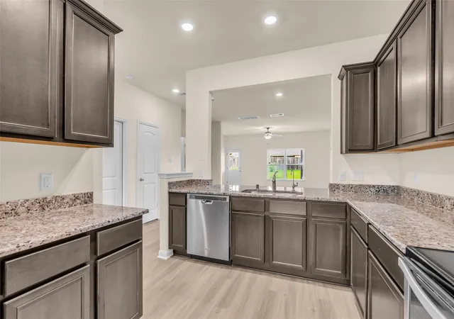 Photo 3 of Single family home for sale at 21103 Solstice Point Dr, Hockley, TX 77447 | MLS# 81761924 | Listing updated on 2026-09-03
