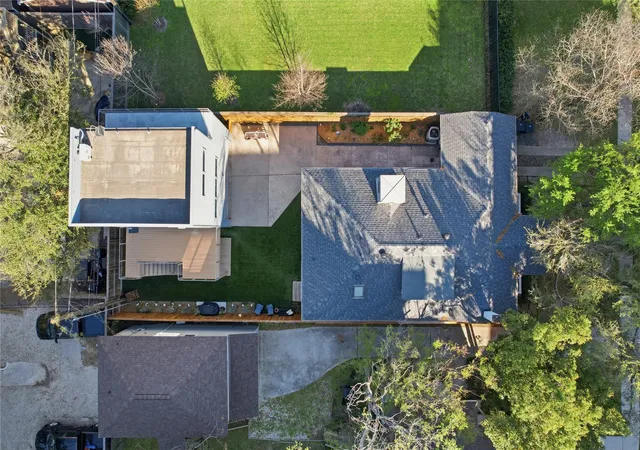 23rd image of 1636 Sul Ross St, Houston, TX 77006 | MLS# 95561007