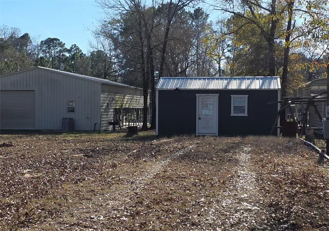 2nd image of 290 Casablanca Dr, Pointblank, TX 77364 | MLS# 41595284