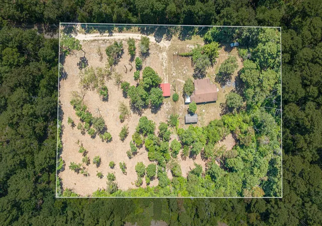 2nd image of 230 Deane Dr, Livingston, TX 77351 | MLS# 17801451