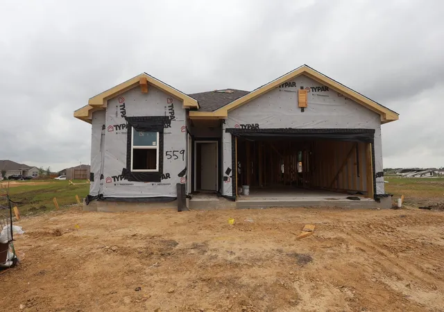 2nd image of 559 Day Station Dr, Dayton, TX 77535 | MLS# 35934357