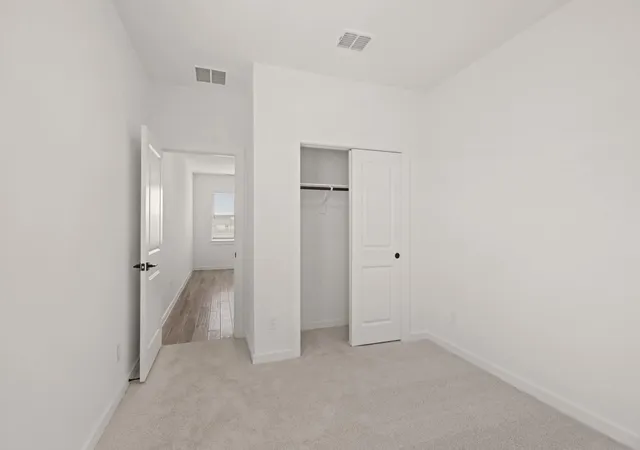 5th image of 559 Day Station Dr, Dayton, TX 77535 | MLS# 35934357