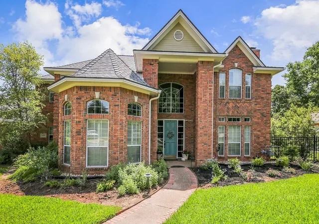 2nd image of 1402 Millcreek Ct, College Station, TX 77845 | MLS# 11843048