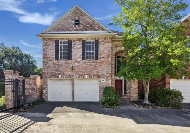 Photo 1 of Single family home for sale at 2410 Briar Ridge Dr, Houston, TX 77057 | MLS# 90429265 | Listing updated on 2026-06-26