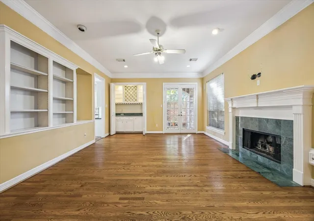 Photo 3 of Single family home for sale at 2410 Briar Ridge Dr, Houston, TX 77057 | MLS# 90429265 | Listing updated on 2026-06-26